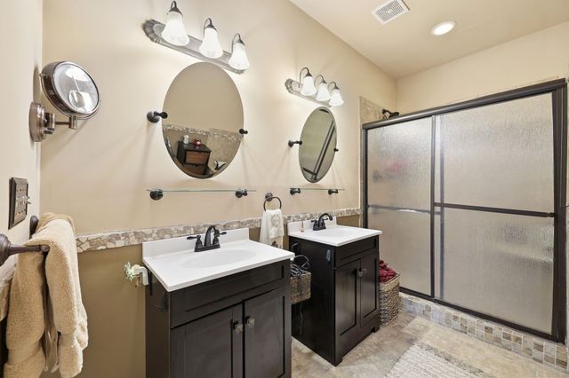 7642 Astoria Place, Raleigh, NC 27612