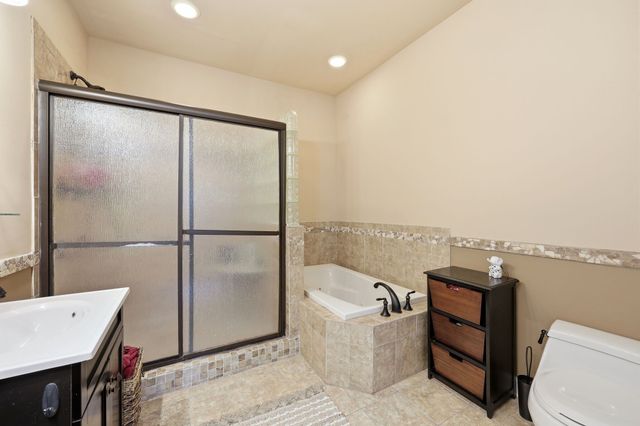 7642 Astoria Place, Raleigh, NC 27612