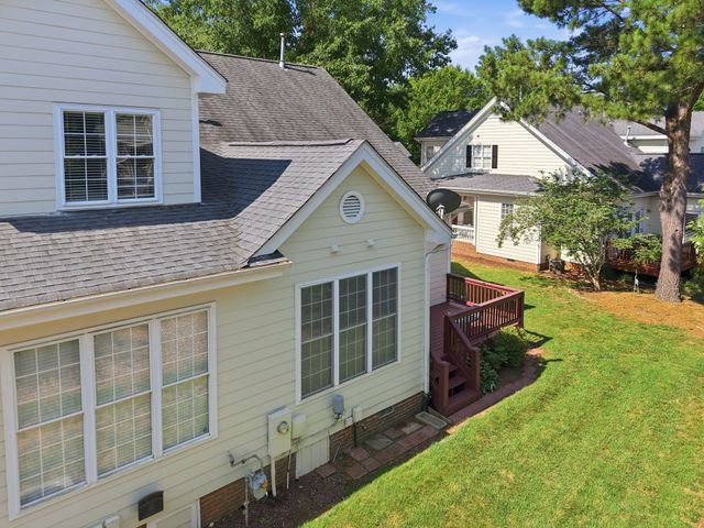 7642 Astoria Place, Raleigh, NC 27612