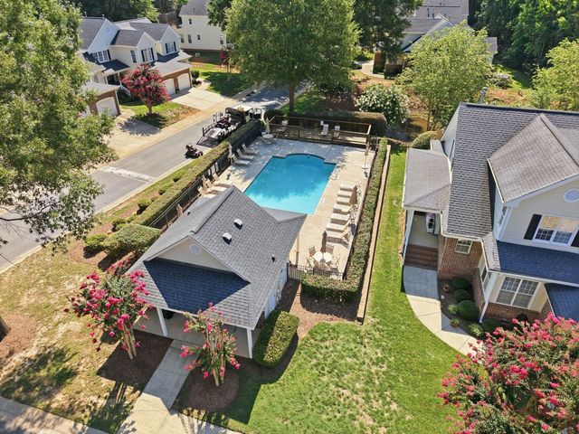 7642 Astoria Place, Raleigh, NC 27612