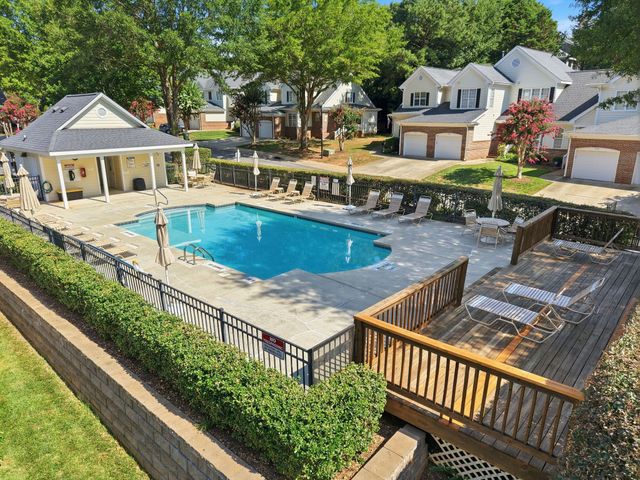 7642 Astoria Place, Raleigh, NC 27612