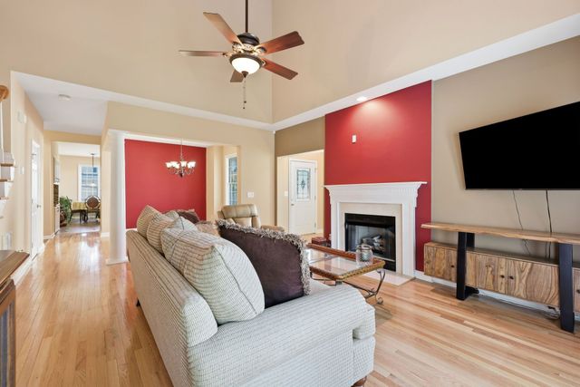 7642 Astoria Place, Raleigh, NC 27612