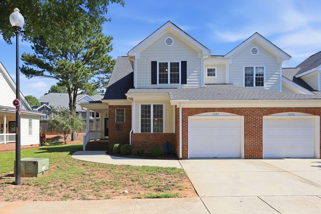 7642 Astoria Place, Raleigh, NC 27612