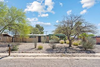 7224 E Paseo San Andres S, Tucson, AZ 85710