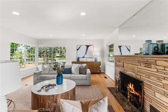 14021 Livingston Street, North Tustin, CA 92780