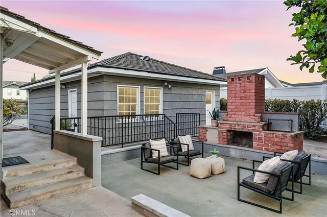 14021 Livingston Street, North Tustin, CA 92780
