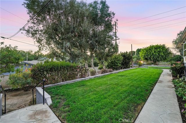 14021 Livingston Street, North Tustin, CA 92780