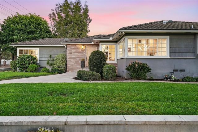 14021 Livingston Street, North Tustin, CA 92780