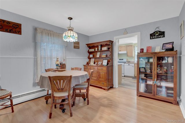 35 E 12th Street, Huntington Station, NY 11746
