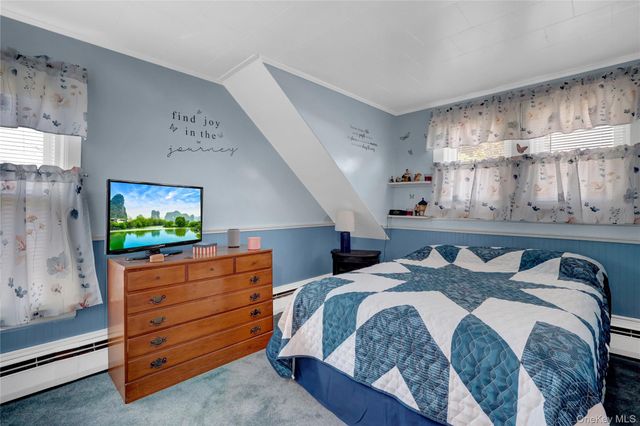 35 E 12th Street, Huntington Station, NY 11746