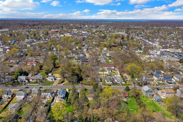 35 E 12th Street, Huntington Station, NY 11746