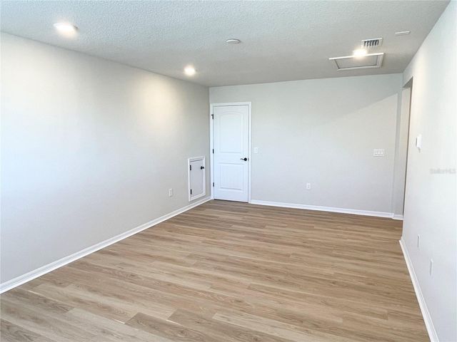 8350 FENTON STREET, Orlando, FL 32836