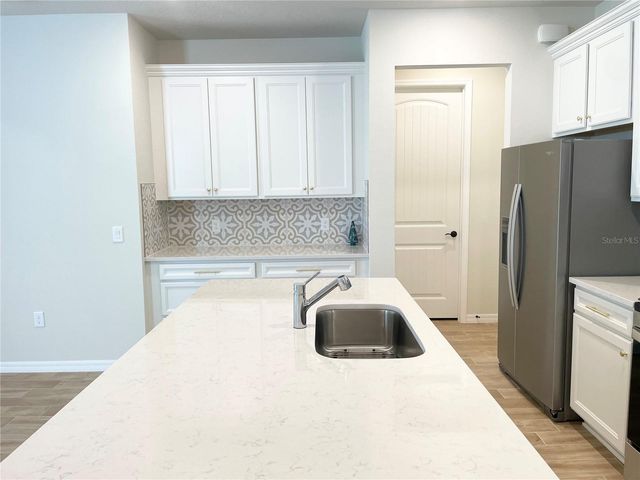 8350 FENTON STREET, Orlando, FL 32836