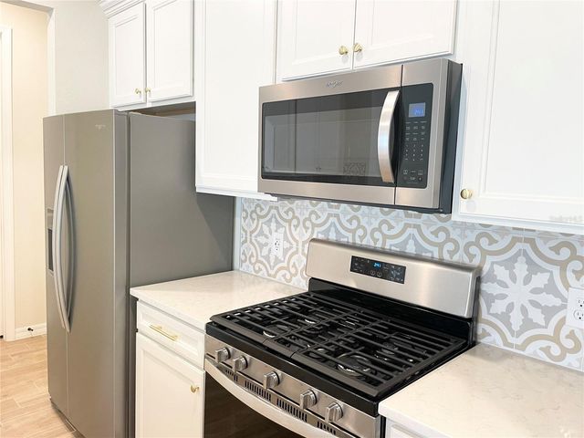 8350 FENTON STREET, Orlando, FL 32836