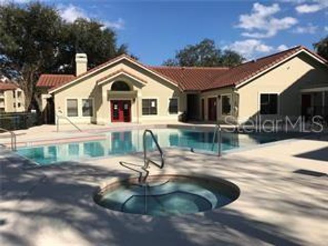 3034 PARKWAY BOULEVARD 202, Kissimmee, FL 34747