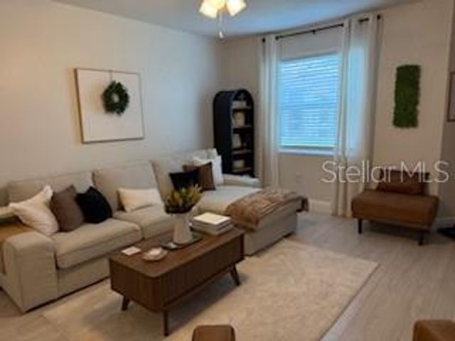 3034 PARKWAY BOULEVARD 202, Kissimmee, FL 34747