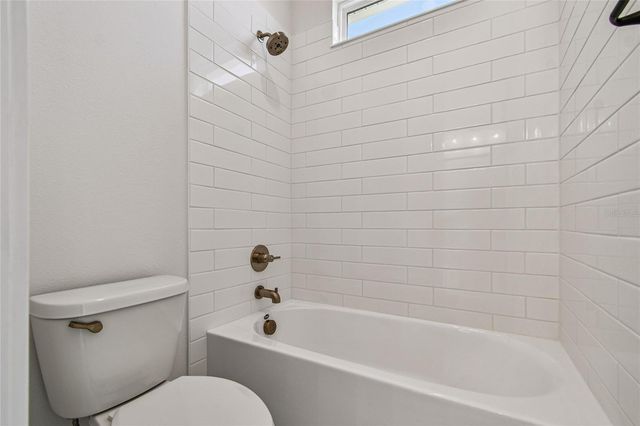 17542 FOXTAIL LOOP, Venice, FL 34293