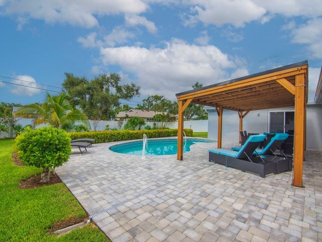 606 Conn Way, Vero Beach, FL 32963