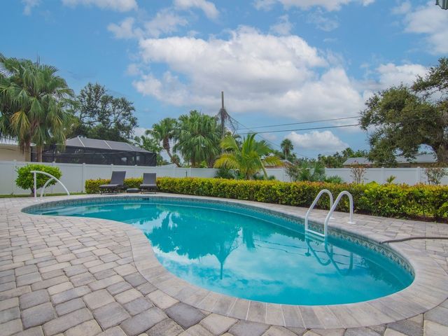 606 Conn Way, Vero Beach, FL 32963