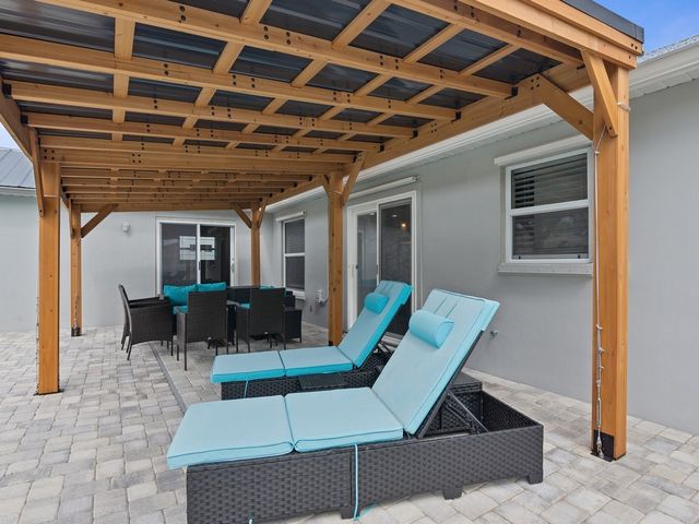 606 Conn Way, Vero Beach, FL 32963