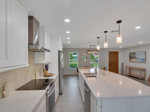 606 Conn Way, Vero Beach, FL 32963