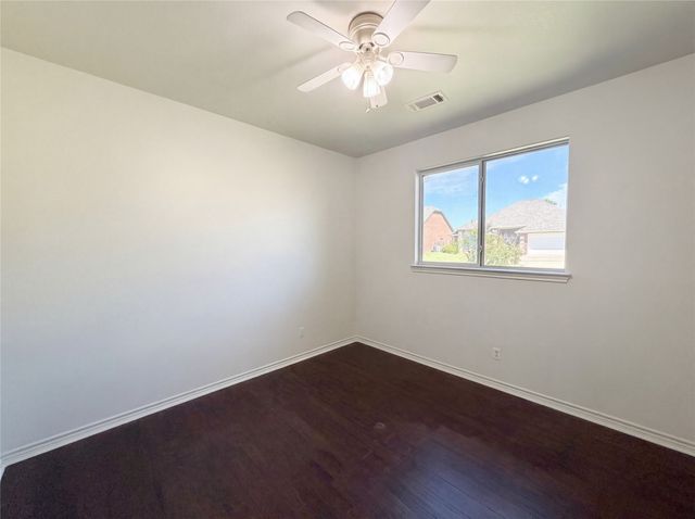 1602 Summercrest Drive, Cleburne, TX 76033