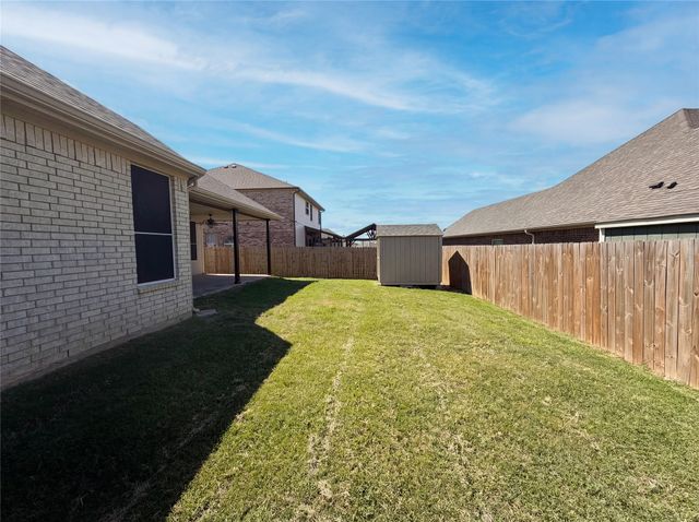 1602 Summercrest Drive, Cleburne, TX 76033