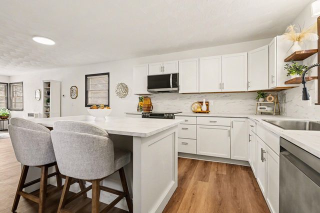 3974 Beadle Lake Drive, Emmett Twp, MI 49014