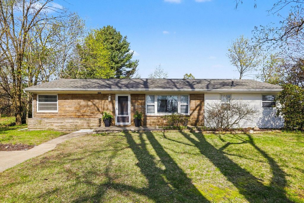 3974 Beadle Lake Drive, Emmett Twp, MI 49014