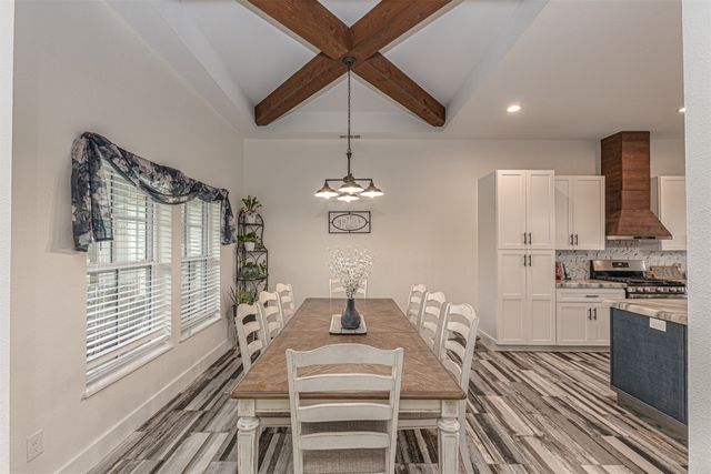 4886 County Road 1037, Celeste, TX 75423