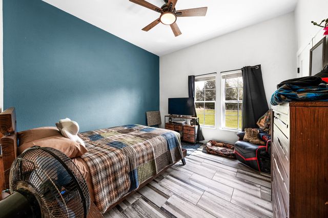 4886 County Road 1037, Celeste, TX 75423