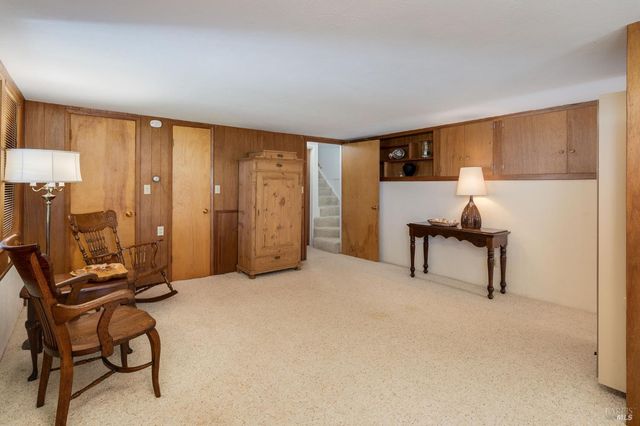 939 Champion Ln, Deer Park, CA 94576