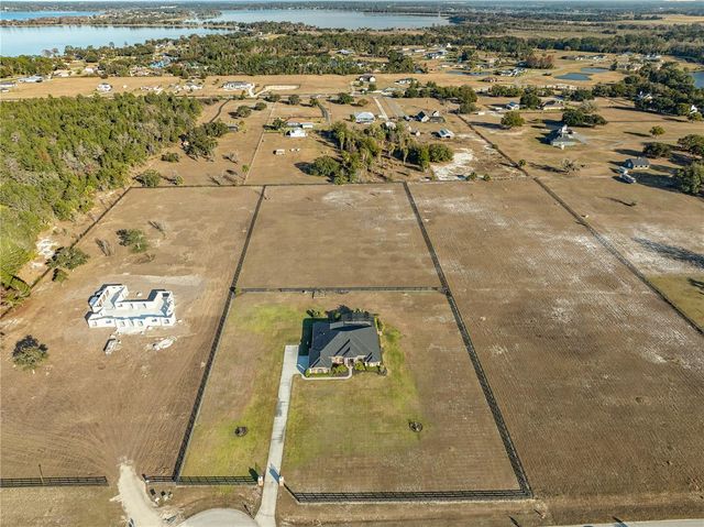 29222 CAN DO LANE, Tavares, FL 32778