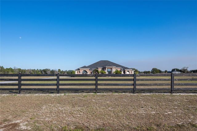 29222 CAN DO LANE, Tavares, FL 32778