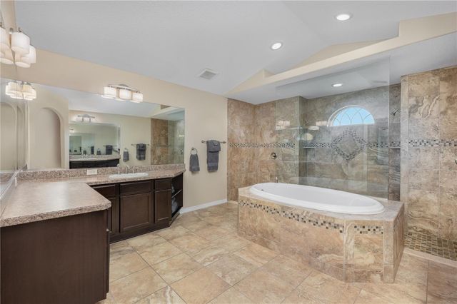 29222 CAN DO LANE, Tavares, FL 32778