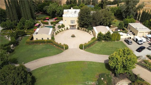 12950 N Willow Avenue, Clovis, CA 93619