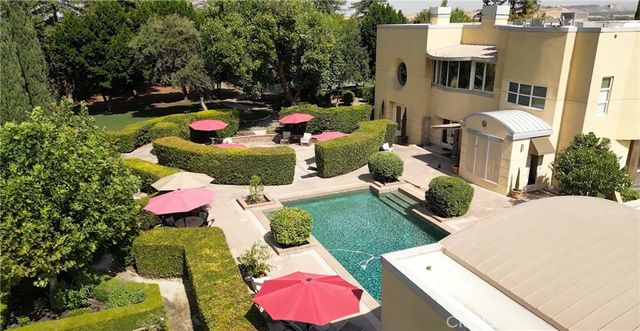 12950 N Willow Avenue, Clovis, CA 93619