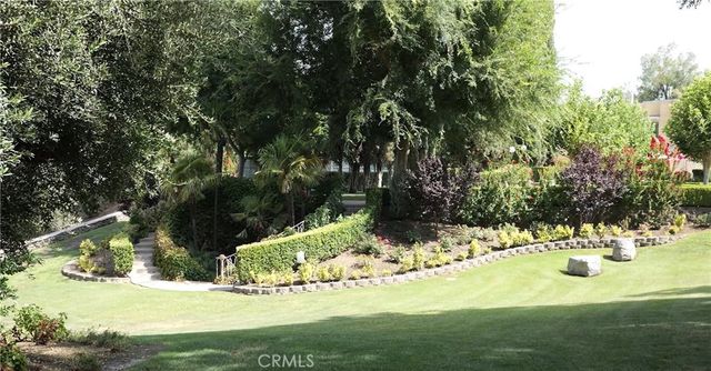 12950 N Willow Avenue, Clovis, CA 93619