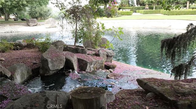 12950 N Willow Avenue, Clovis, CA 93619