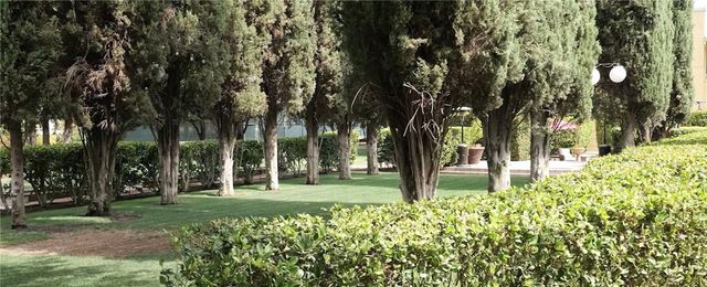 12950 N Willow Avenue, Clovis, CA 93619