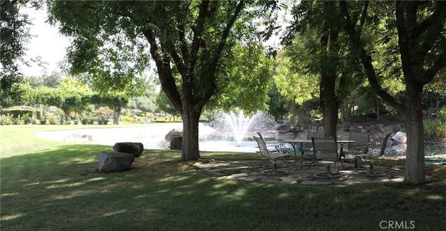 12950 N Willow Avenue, Clovis, CA 93619