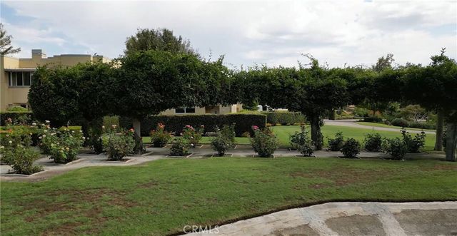 12950 N Willow Avenue, Clovis, CA 93619