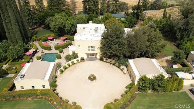 12950 N Willow Avenue, Clovis, CA 93619