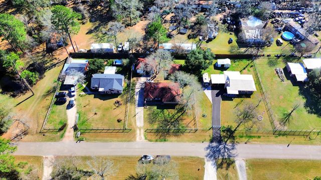 16511 Walnut Springs Lane, Magnolia, TX 77355