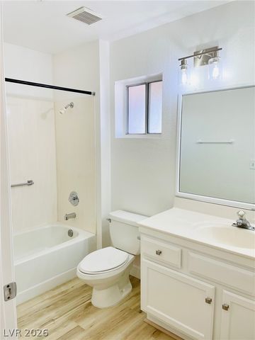 8905 Pennystone Avenue, Las Vegas, NV 89134