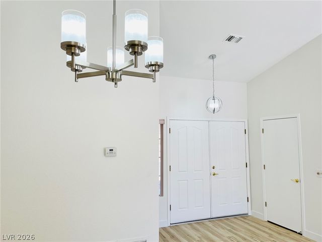 8905 Pennystone Avenue, Las Vegas, NV 89134