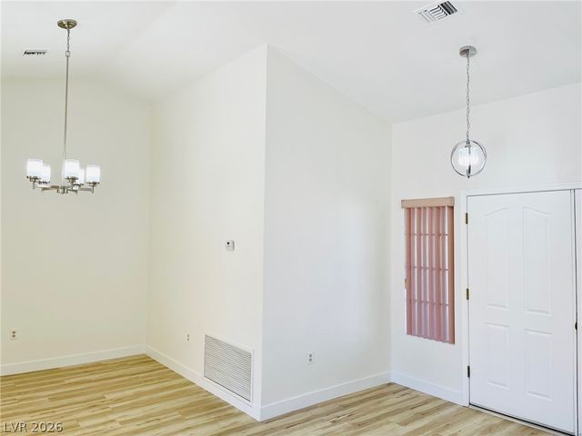 8905 Pennystone Avenue, Las Vegas, NV 89134
