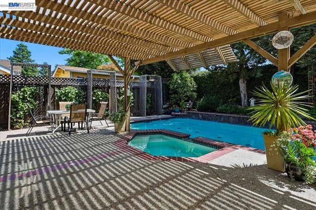 4451 Gale St, Livermore, CA 94550