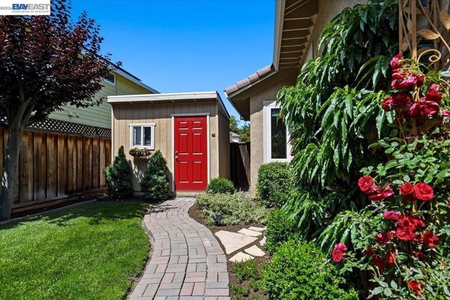 4451 Gale St, Livermore, CA 94550