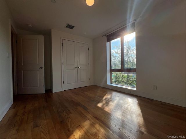 3801 31st Avenue 2A, Astoria, NY 11103